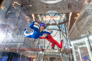 High flight with flyer facing the camera in lower part of the tunnel 3